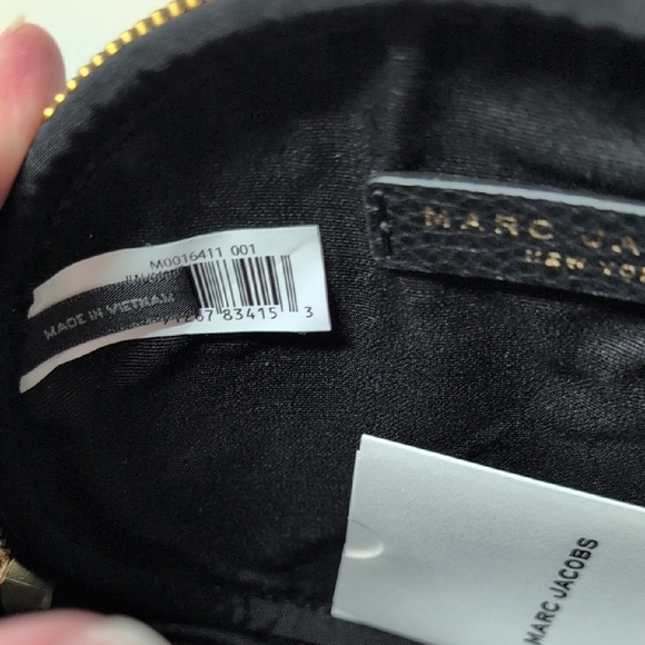 Marc Jacobs Rewind Oval Black Pebbled Leather Crossbody NWT - Picture 12 of 15